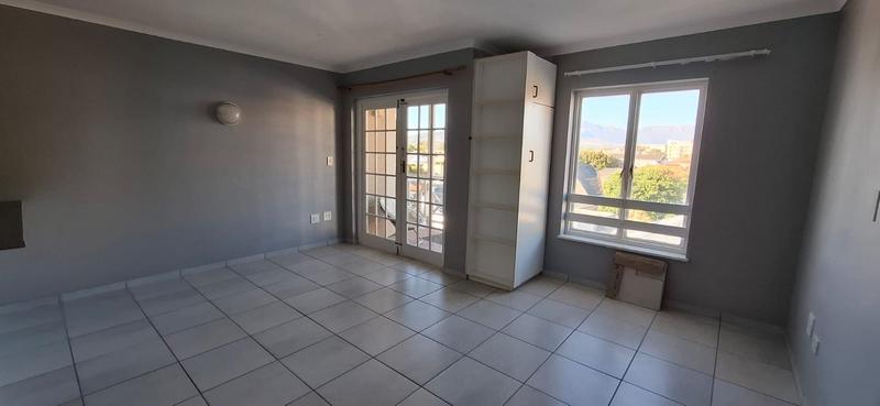 1 Bedroom Property for Sale in Van Ryneveld Western Cape